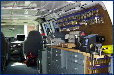 Advantage Locksmith Store Seattle, WA 206-886-3868 - 2-mobile-locksmith