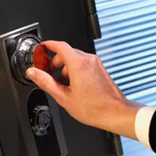 Advantage Locksmith Store Seattle, WA 206-886-3868 - sb-com-01